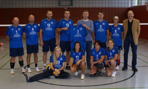 2011_Volleyballmannschaft_klein