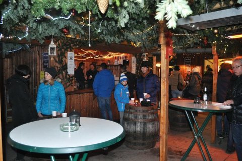 Punschstand 2015 – Foto 19