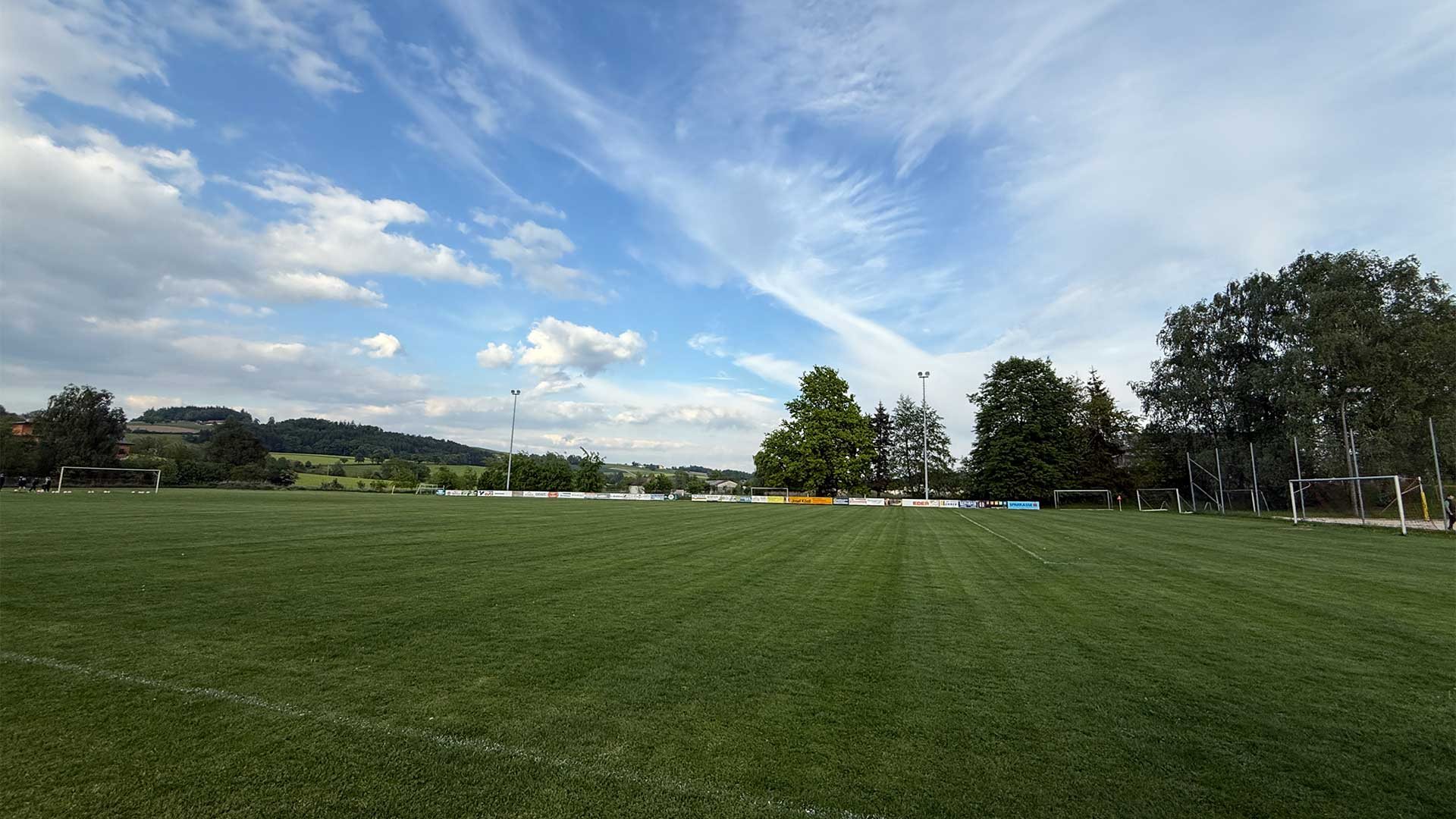 Fußballplatz